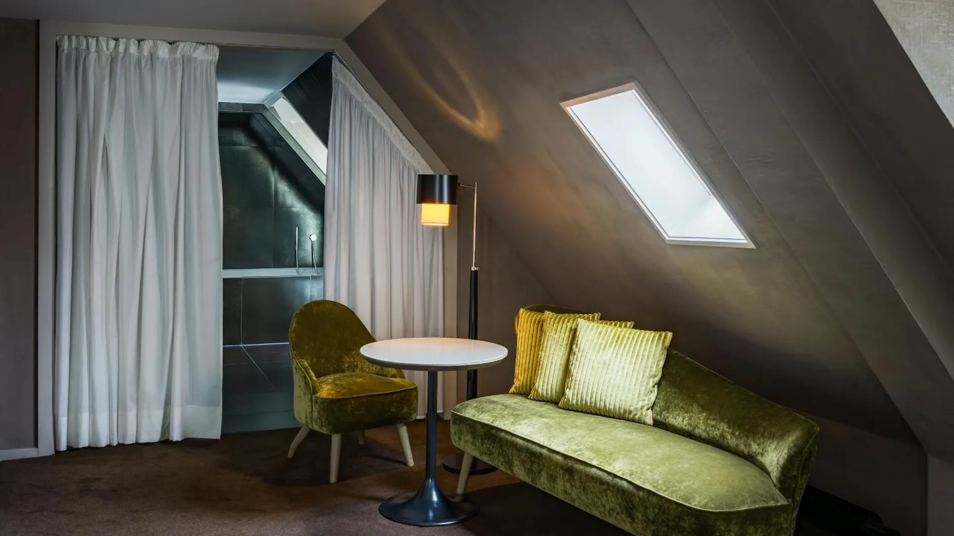 Le Pavillon Des Lettres Hotel