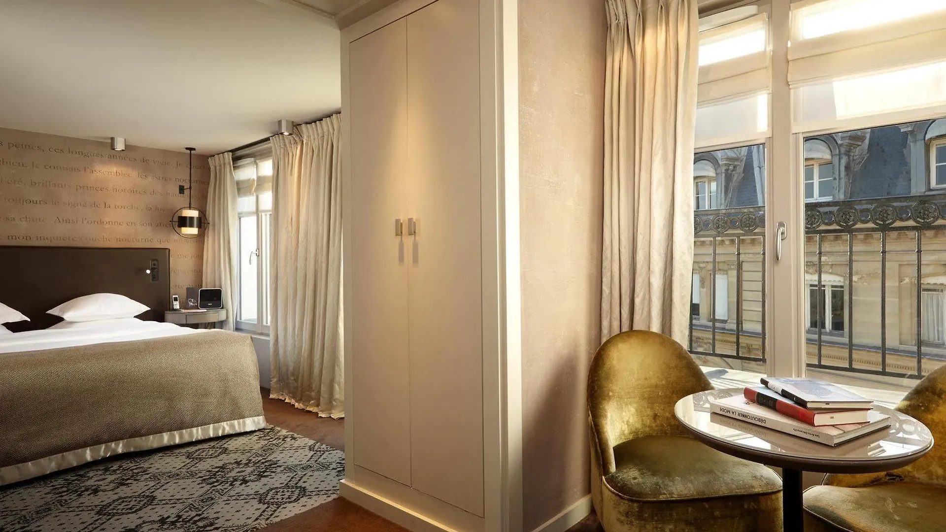 Le Pavillon Des Lettres Hotel