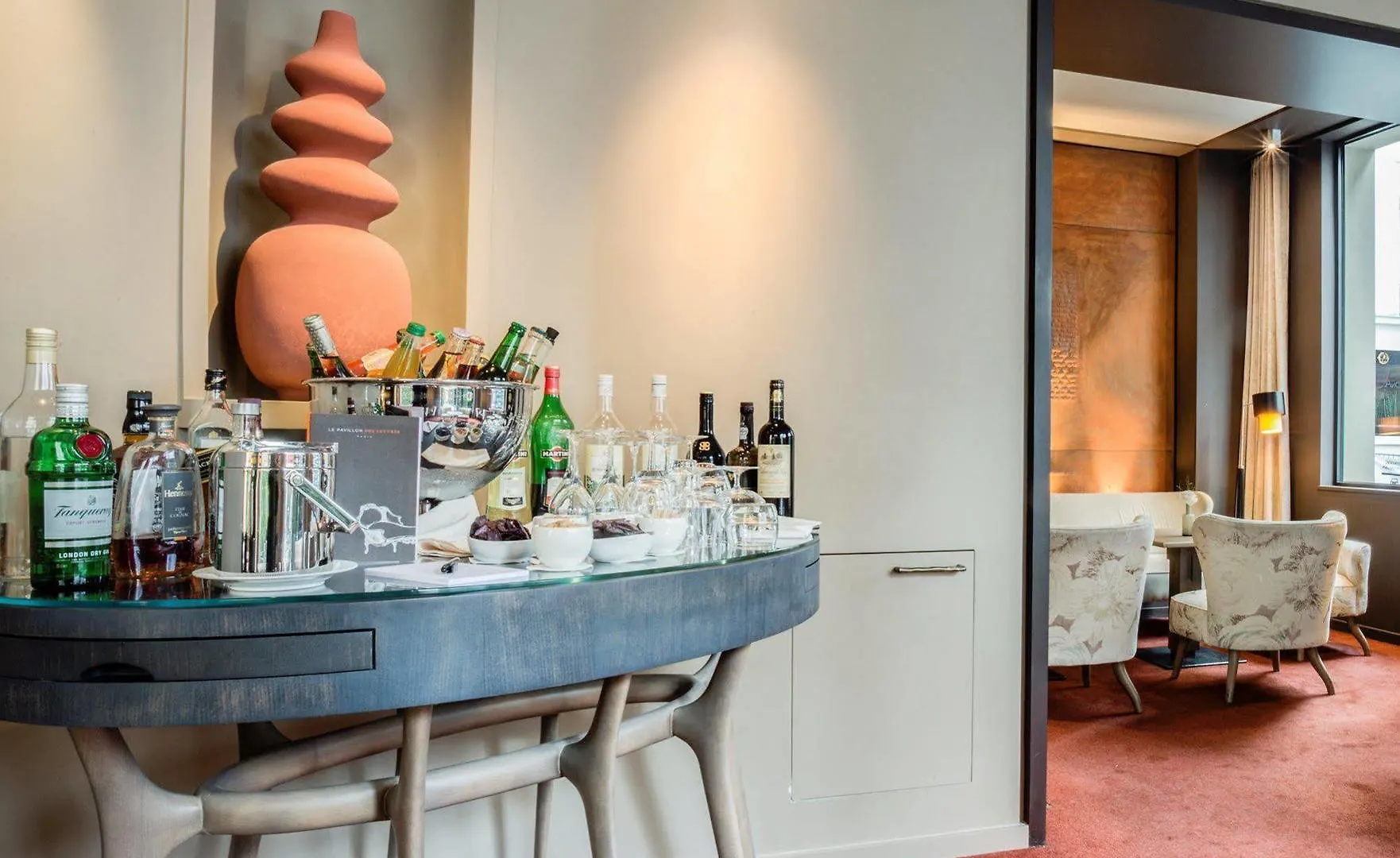 Hotel Le Pavillon Des Lettres 4*