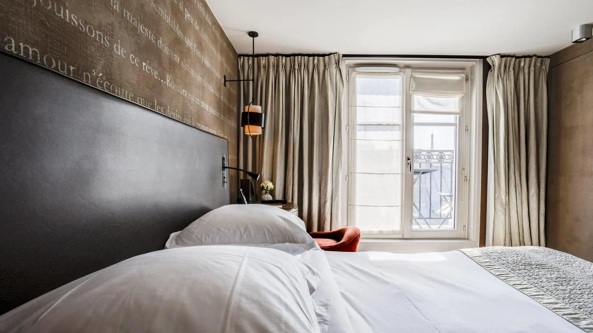 Le Pavillon Des Lettres Hotel 4*